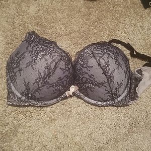 Victoria's Secret bra 34c